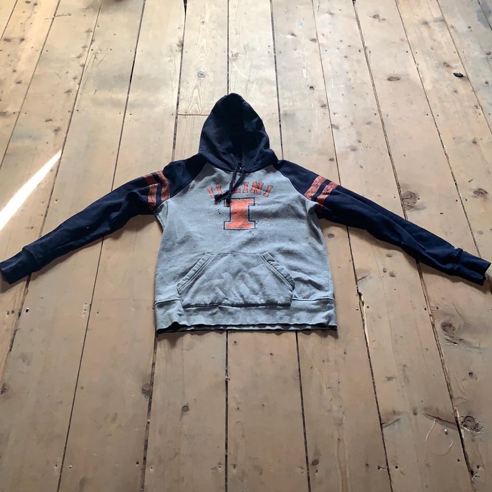 Illini hoodie …kids large (fits an adult small)